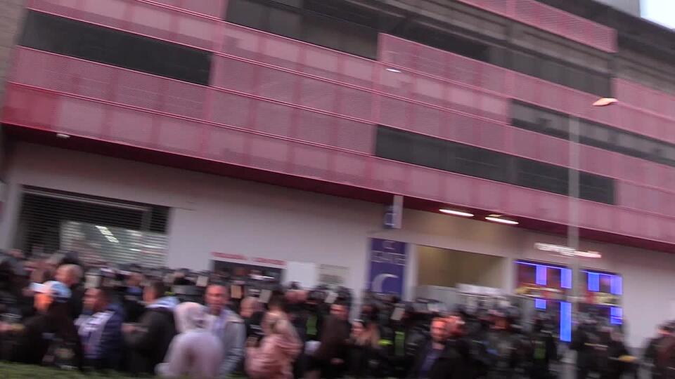 Neuveriteľný škandál v derby medzi Trnavou a Slovanom: Chuligáni sa mlátili na trávniku