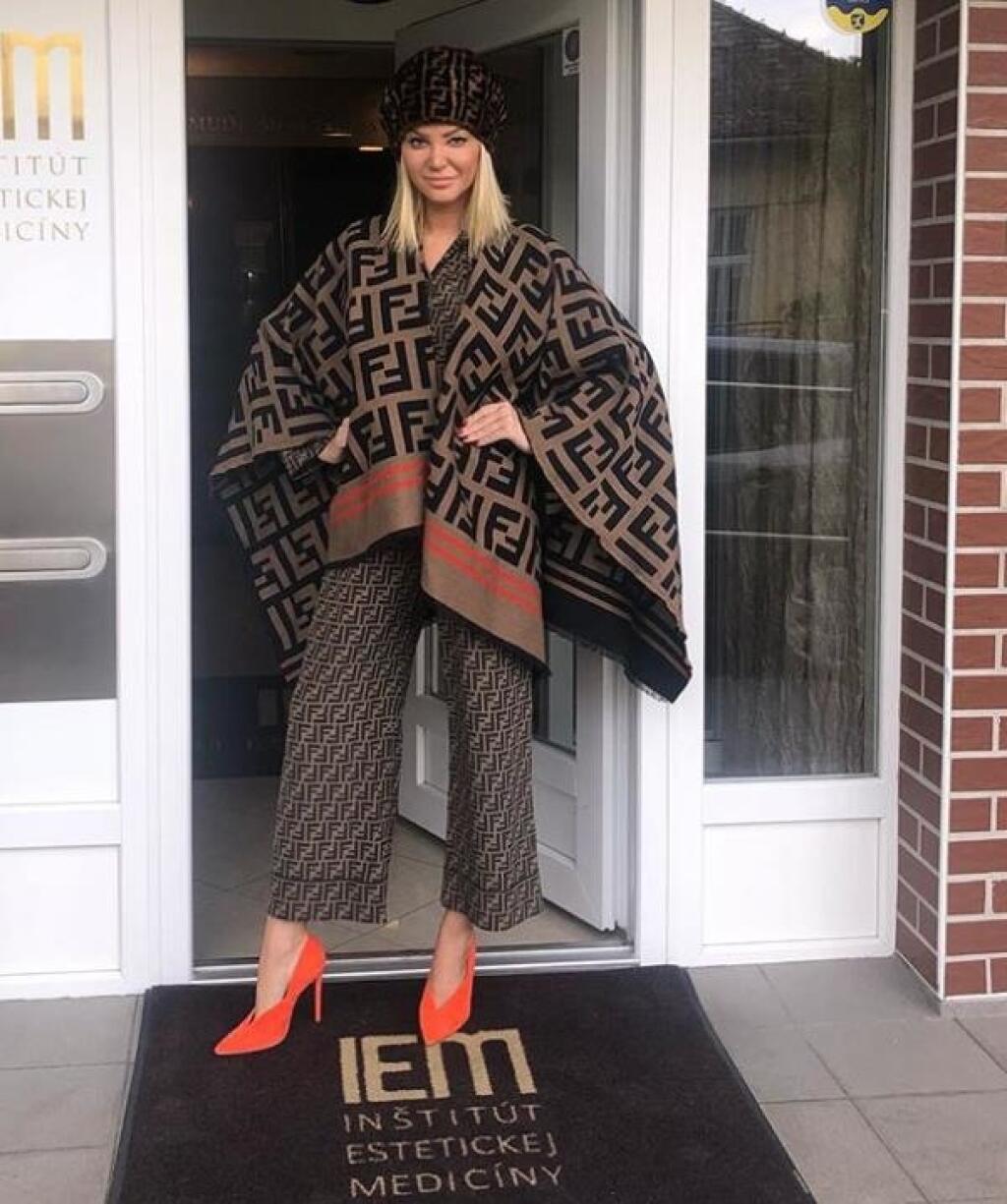 Nákupná maniačka: Ani Alena Pallová neodolala kúskom Fendi.