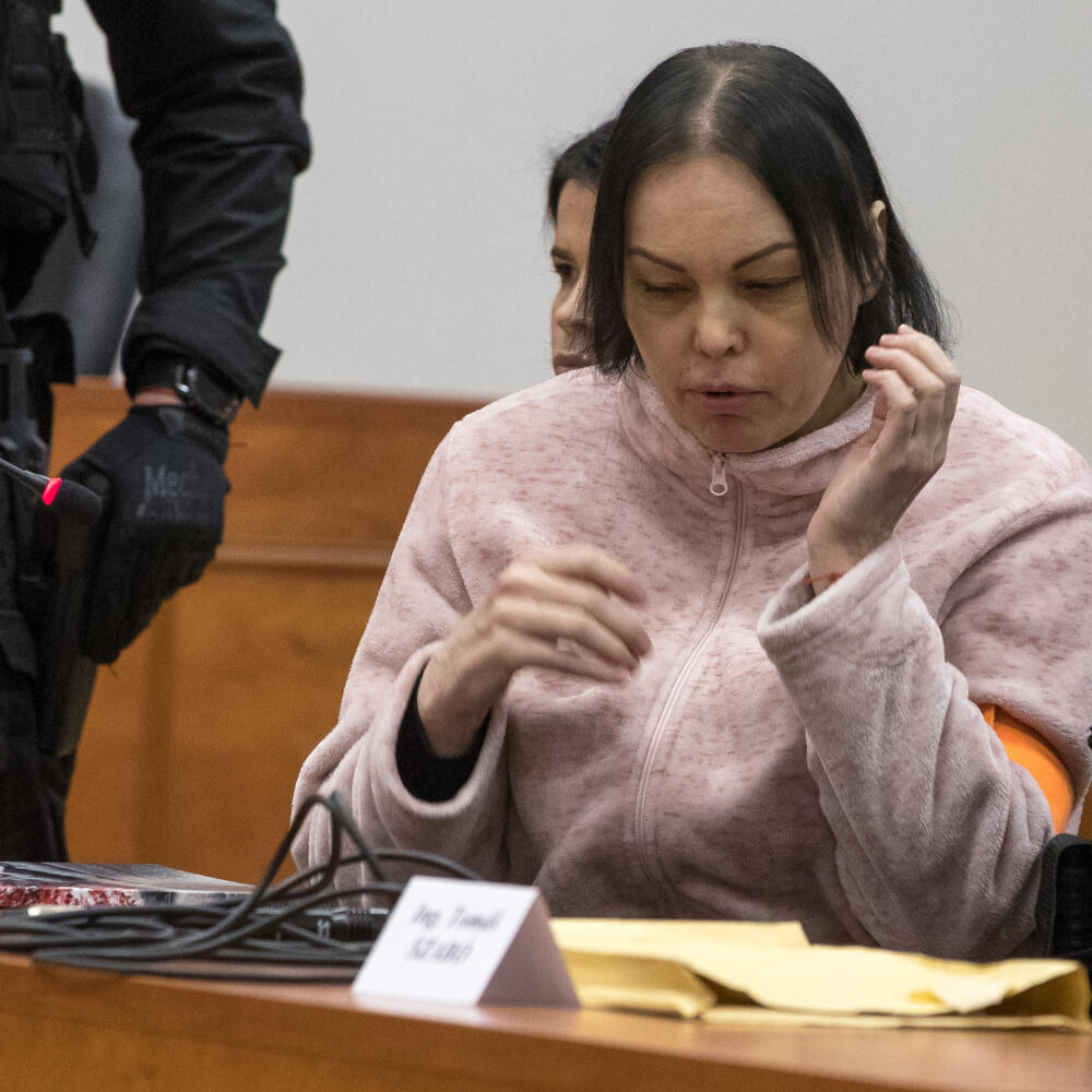 Druhé pojednávanie na Špecializovanom trestnom súde v Pezinku vo veci vraždy investigatívneho novinára Jána Kuciaka a jeho snúbenice Martiny Kušnírovej. Na snímke je Alena Zsuzsová.