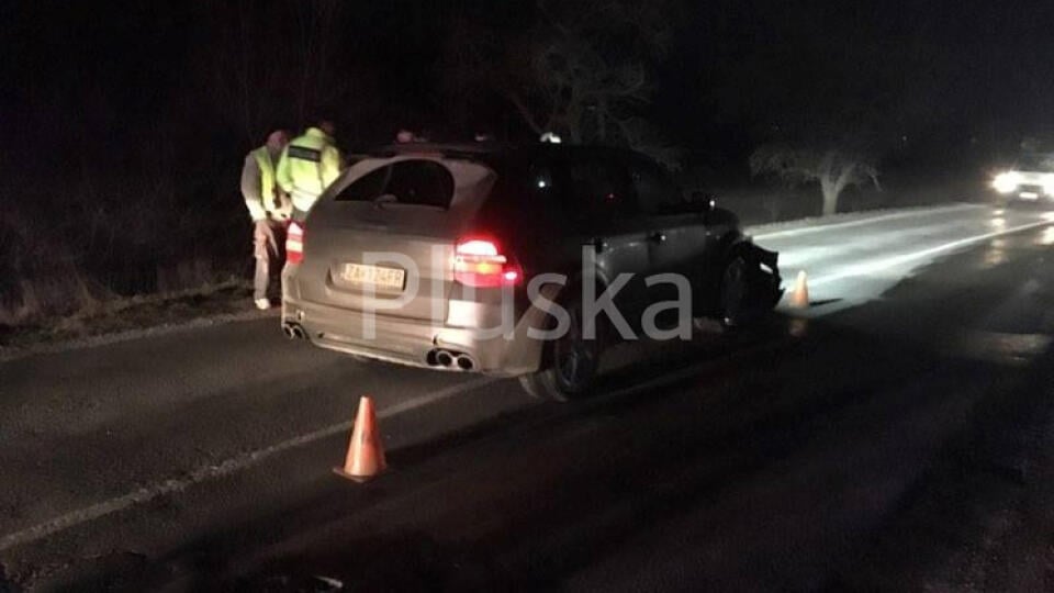 Slovenský politik Ján Slota mal nehodu pri obci Porubka v okrese Žilina.