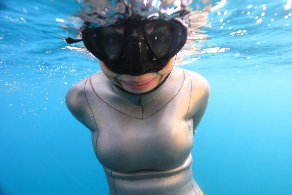 „K freedivingu som sa prvýkrát dostala v Austrálii. Kamoška, ktorá so mnou kedysi plávala, ma vzala do oceánu. Bola to láska na prvý pohľad,“ povedala v rozhovore Simona Simanová.