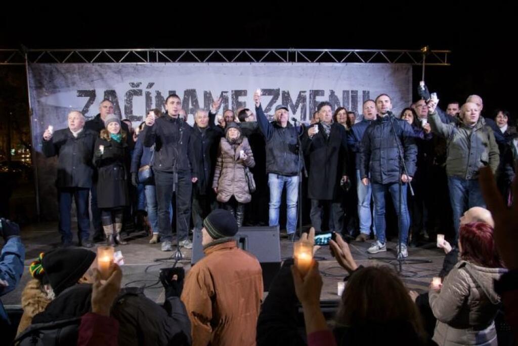 Slovensko si pripomenulo 17. november, na zhromaždenie prišli stovky ľudí