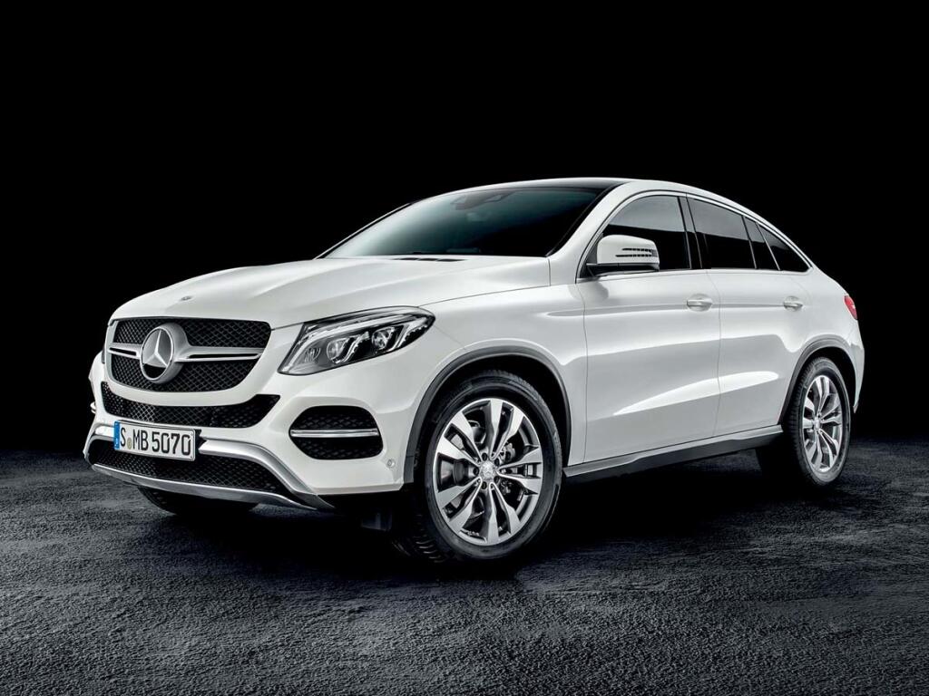 1 proti Mercedes-Benz GLE 350 d 4Matic
