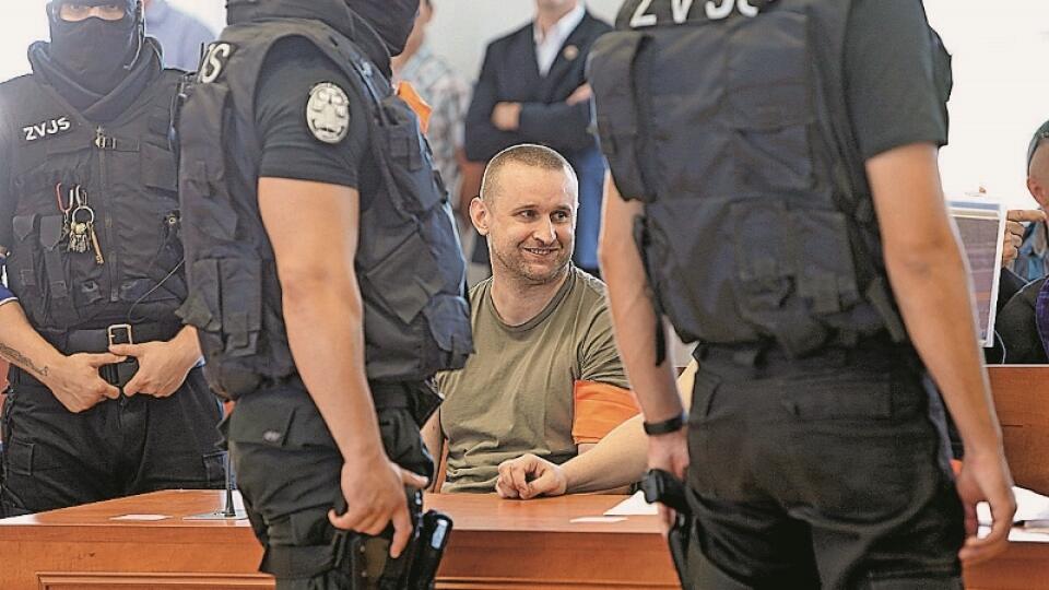 Juraj Ondrejčák: Expartner Pospíšilovej, s ktorým má dvojičky sedí v base.