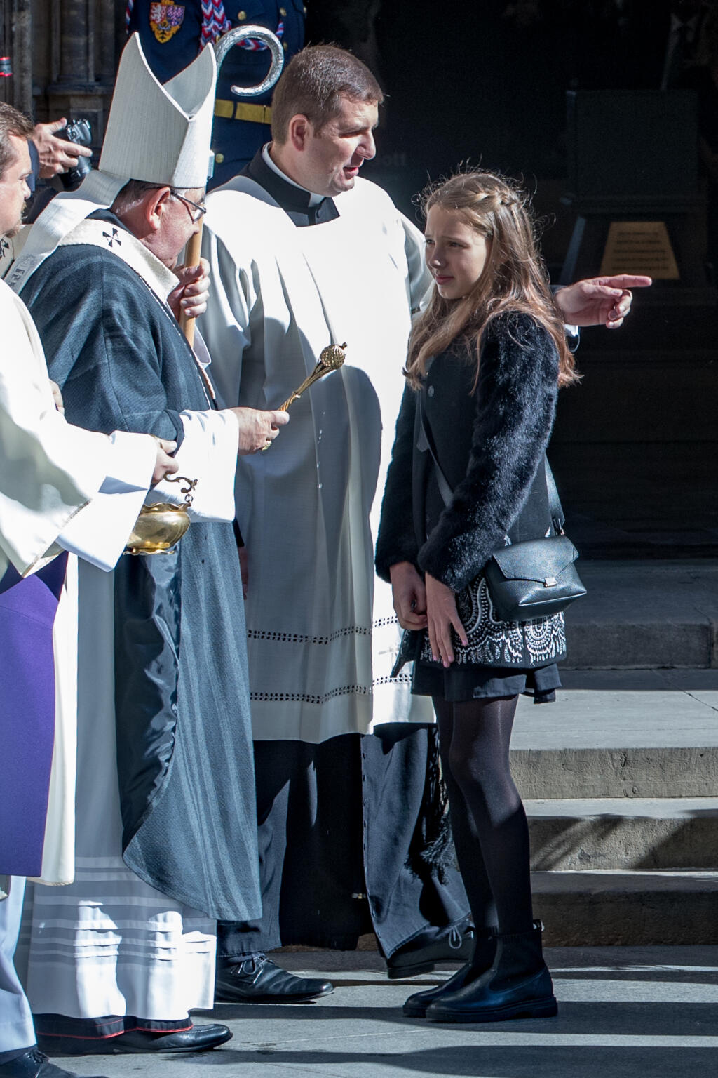 Zádušná omša za zosnulého Karla Gotta v chráme Svätého Víta na Pražskom hrade. S hudobnou legendou sa prišlo rozlúčiť množstvo známych osobností kultúrneho a verejného života.