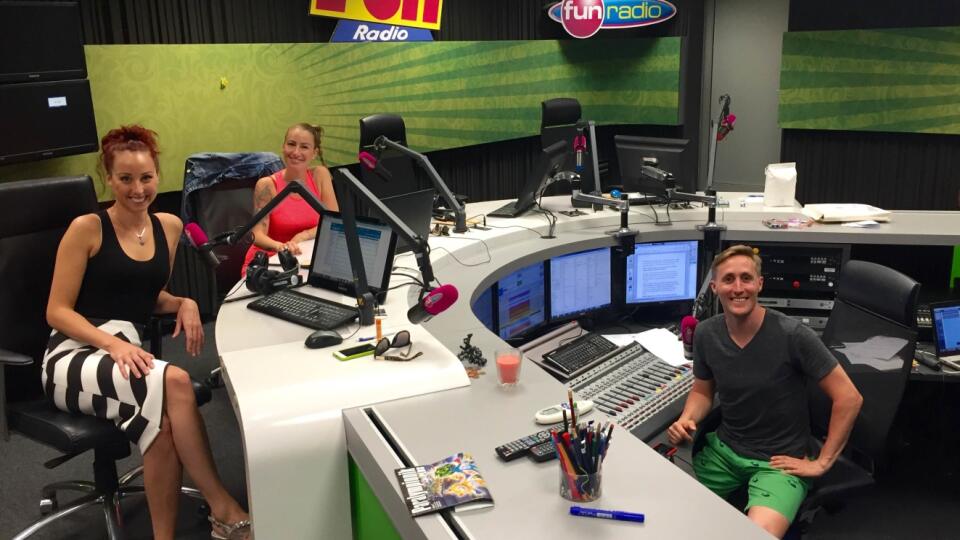 Fun rádio otvára konkurz, hľadá nových ľudí za mikrofón - Komerčná dvojka má záujem o moderátorov, správarov aj redaktorov dopravného servisu