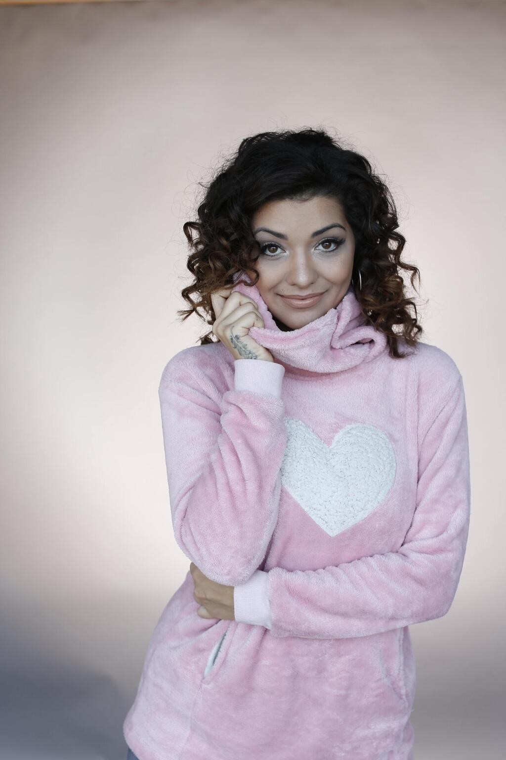 Šarközyová Dáša/Mamba Dasha