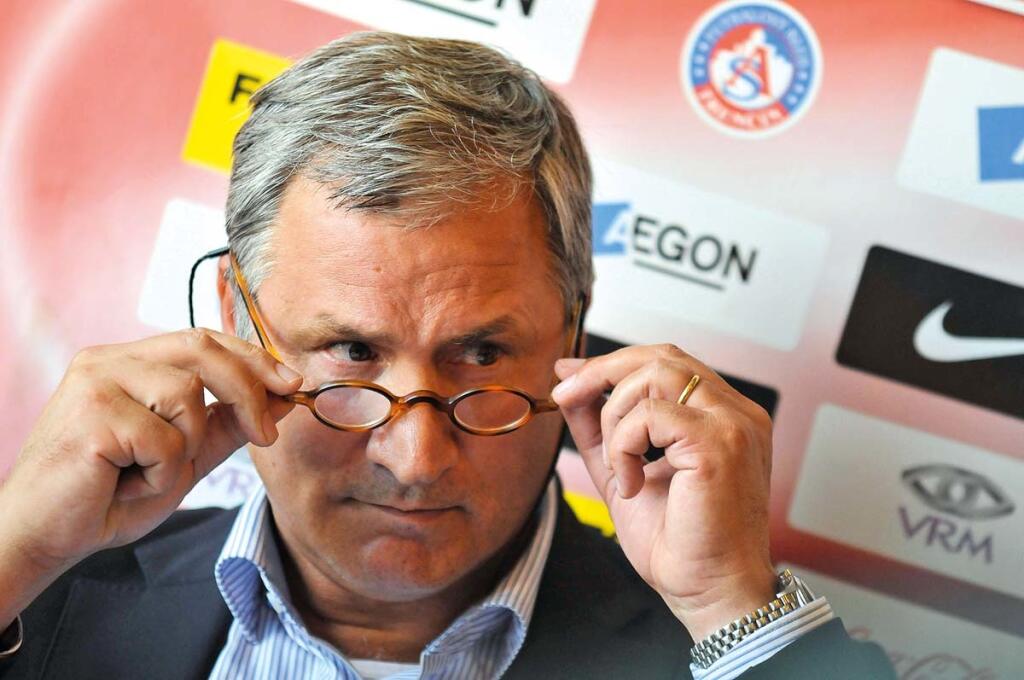 FUTBAL-FL: TrenŤŪn - éilina