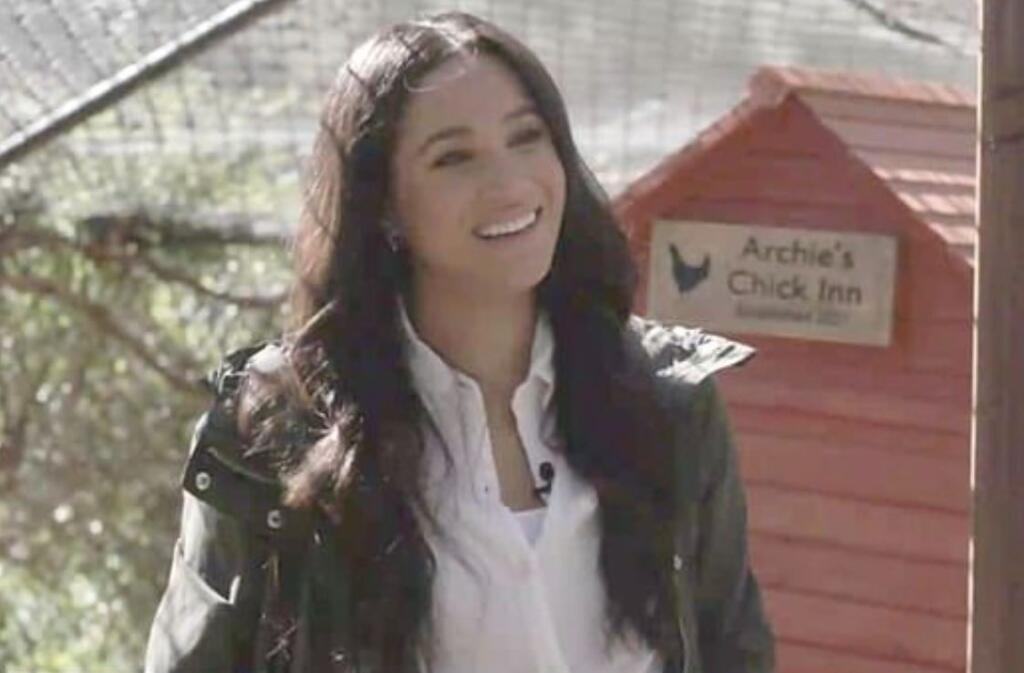 Meghan ukázala Oprah Archieho kurín pre sliepky.