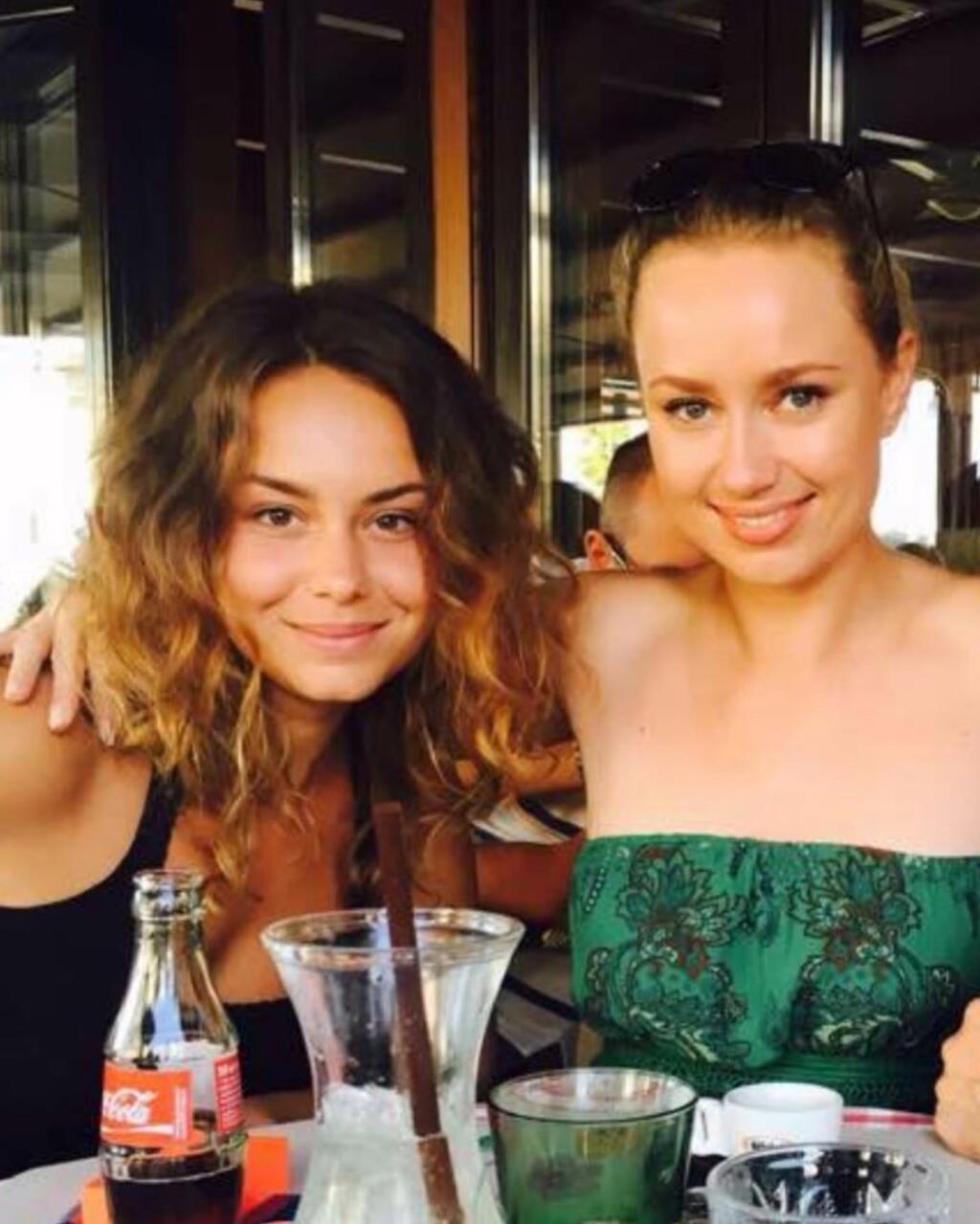 Dominika Kavaschová a Natália Puklušová