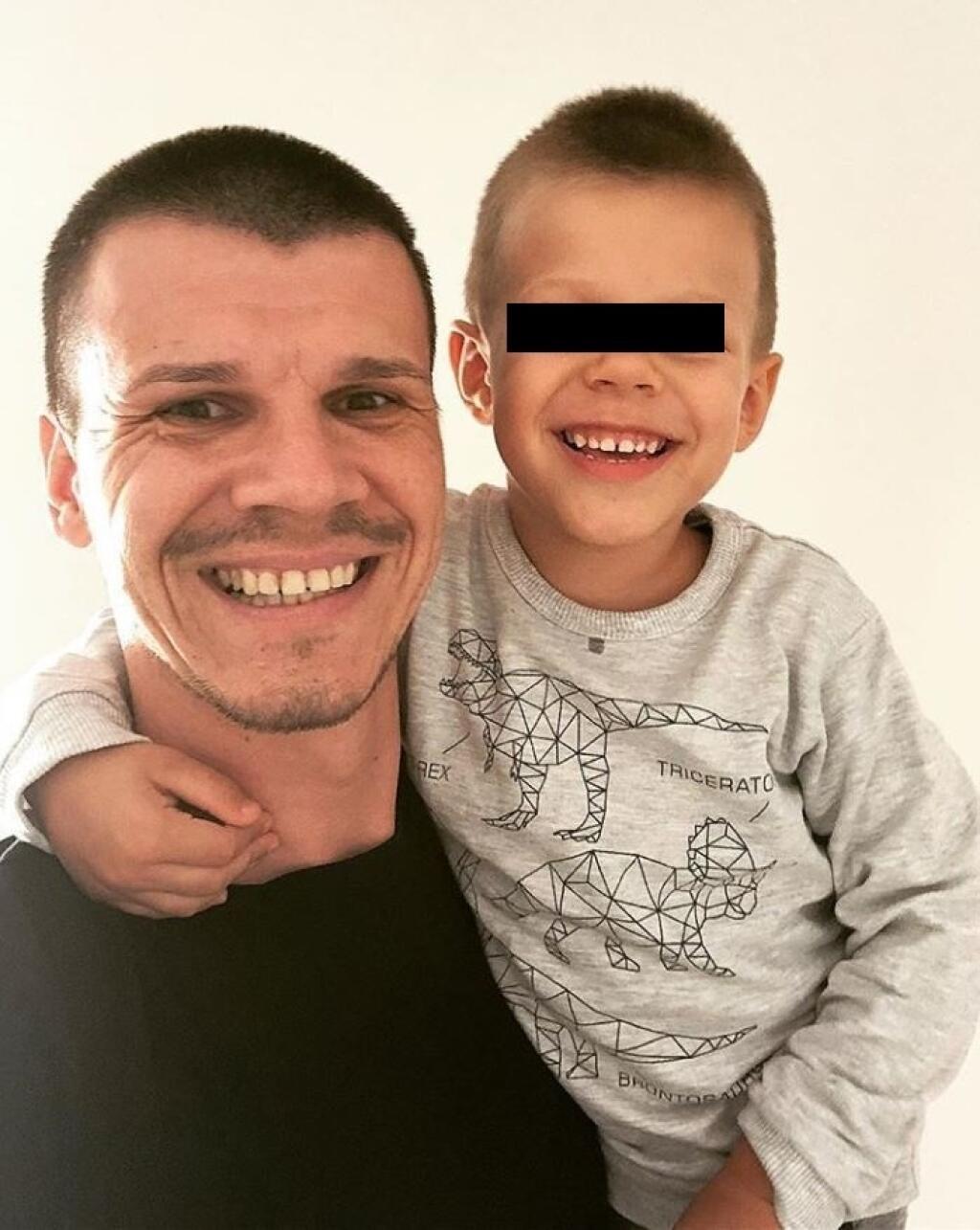 Futbalista svojho syna Nicolasa miloval, no chlapček sa už otca nedočká.