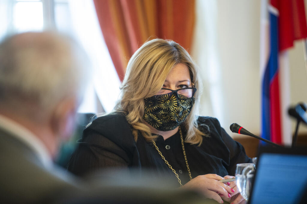 Na snímke predsedníčka Súdnej rady SR Lenka Praženková počas prvého zasadnutia Súdnej rady v tomto roku 25. mája 2020 v Bratislave. FOTO TASR – Jakub Kotian