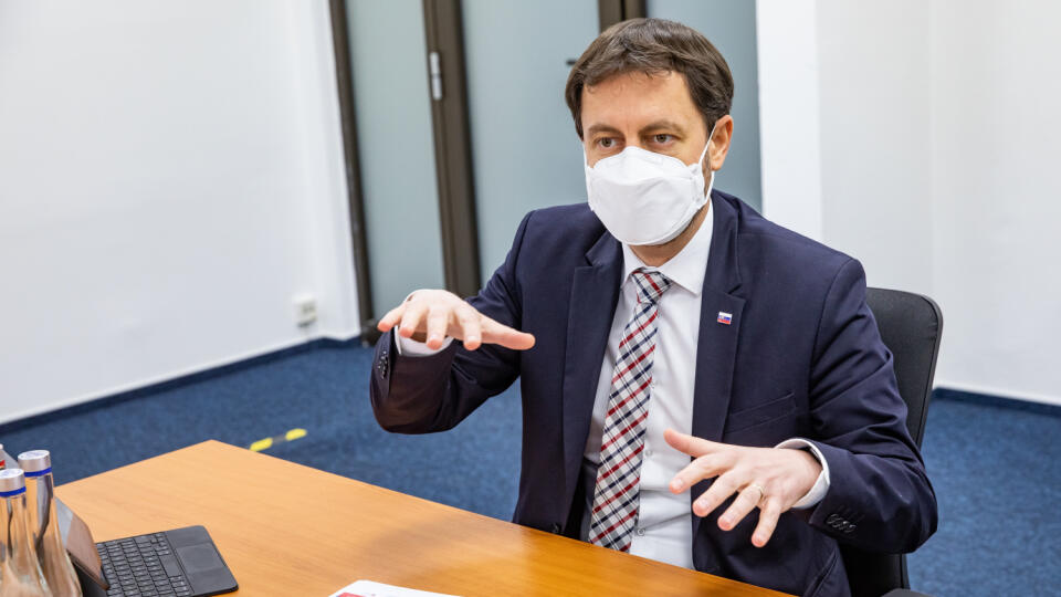 Na fotke je terajší podpredseda vlády a minister financií Slovenskej republiky Eduard Heger.