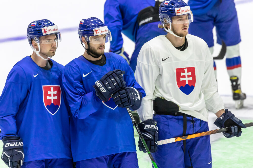 Prvý tréning slovenskej hokejovej reprezentácie v helsinskej hale Ice Hall pred zápasom s Francúzskom.