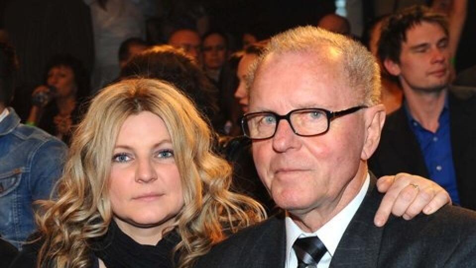 S otcom Pete Muka:
Vdova
po spevákovi
s ním prišla
na udeľovanie
hudobných
cien Anděl.