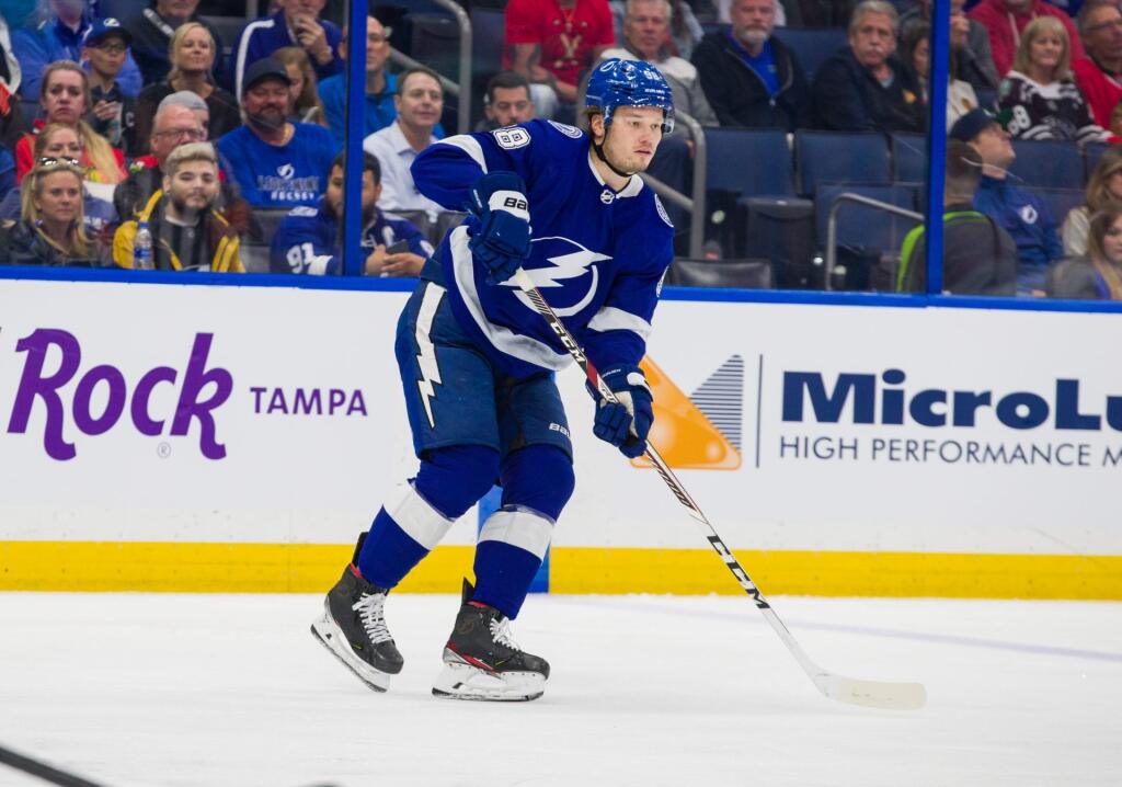 Michail Sergačov po obhajobe Stanley Cupu pokľakol aj pred svojou priateľkou.