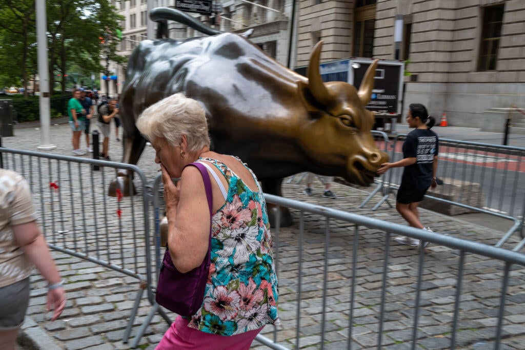 New York Stock Exchange Opens To Begin The Week