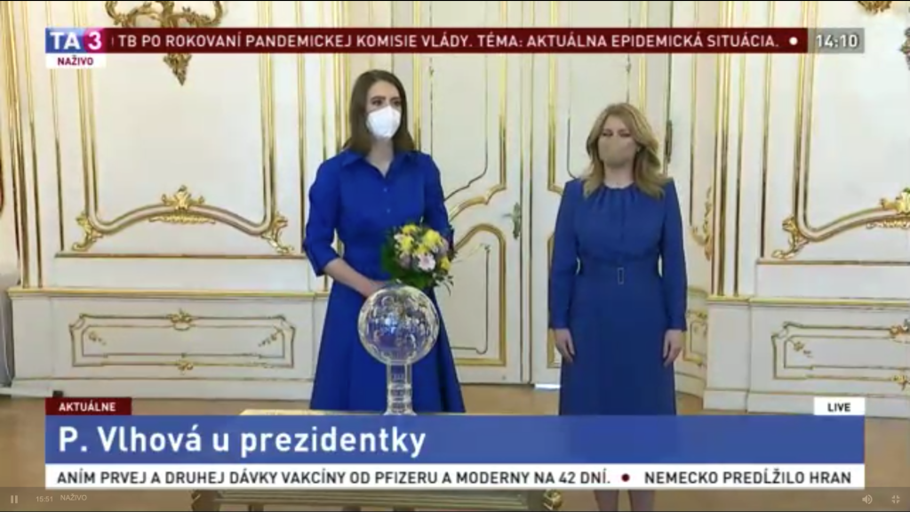 Lyžiarka Petra Vlhová spolu s tímom u prezidentky Zuzany Čaputovej.