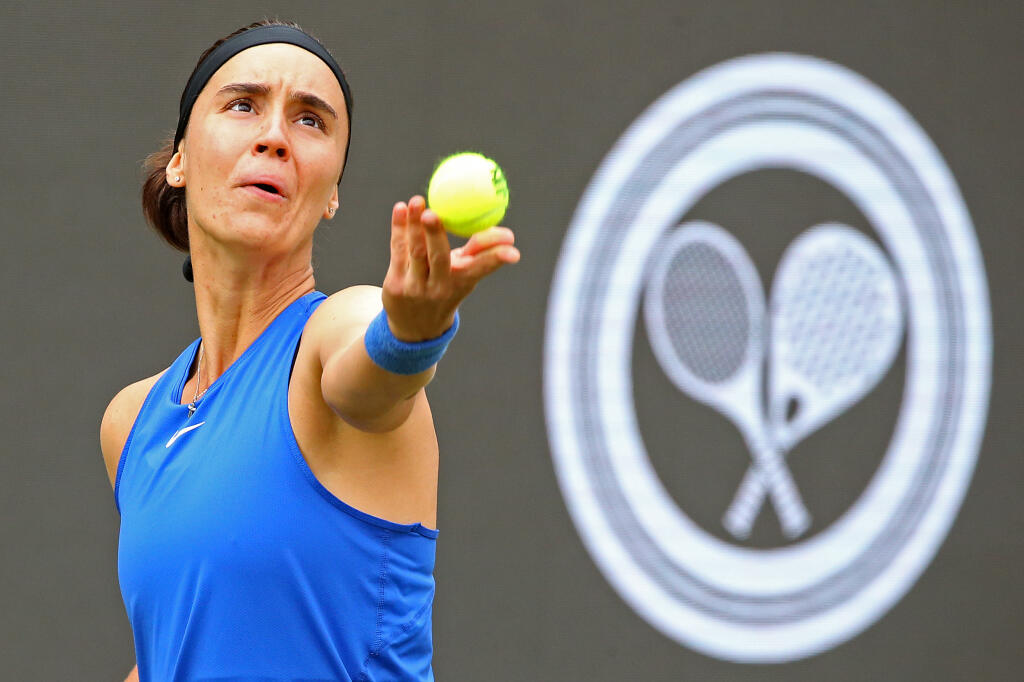 Ukrajinská tenistka Anhelina Kalininová po pondelkovom triumfe v prvom kole Wimbledonu vyjadrila obavy o bezpečnosť svojich blízkych v rodnej krajine.