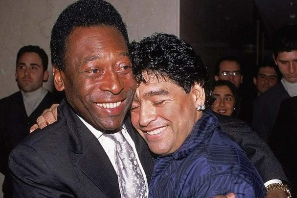 Pelého s Maradonom roky porovnával celý svet.