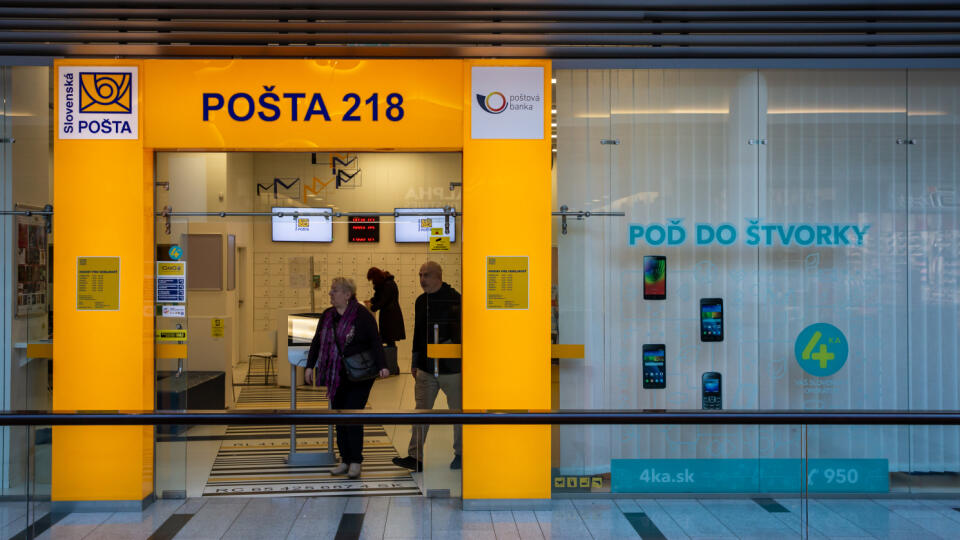 Pobočky Slovenskej pošty od zajtra neprijímajú niektoré listové a balíkové zásielky.