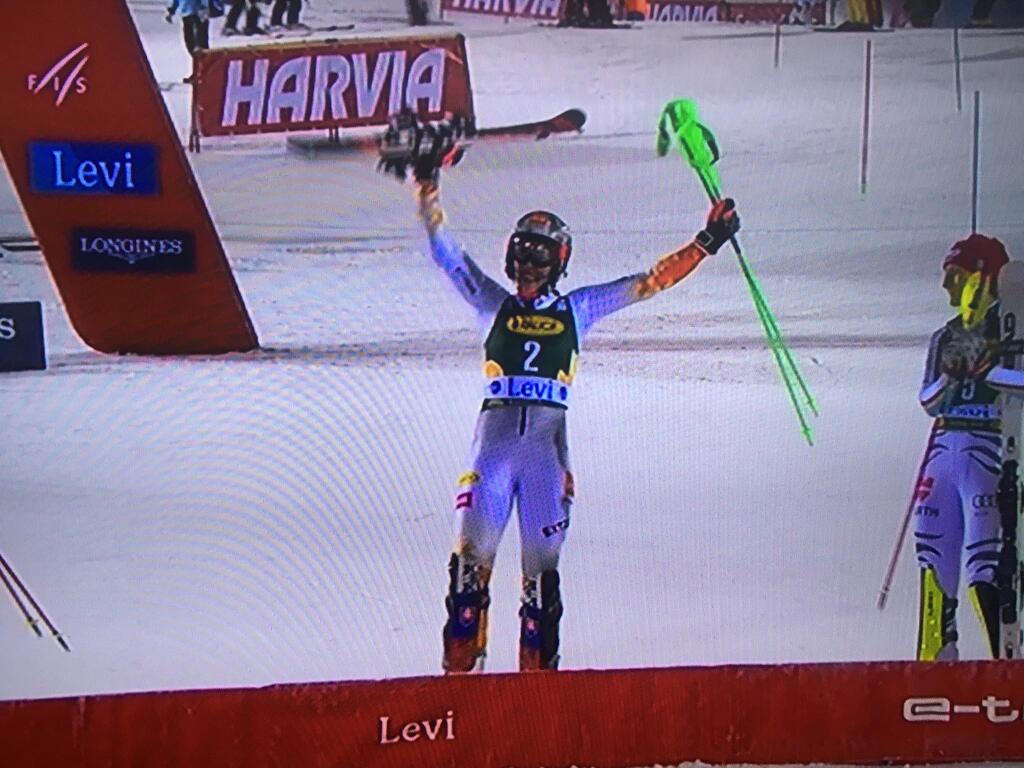 Vlhová po famóznom výkone triumfovala v slalome v Levi, predskočila druhú Shiffrinovú a tretiu Dürrovú.