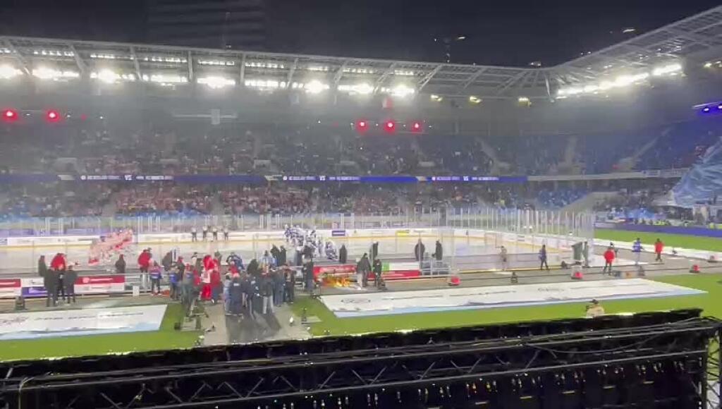 Úvodný zápas Winter Games v Bratislave: Třinec deklasoval Brno, dvojgólový Daňo