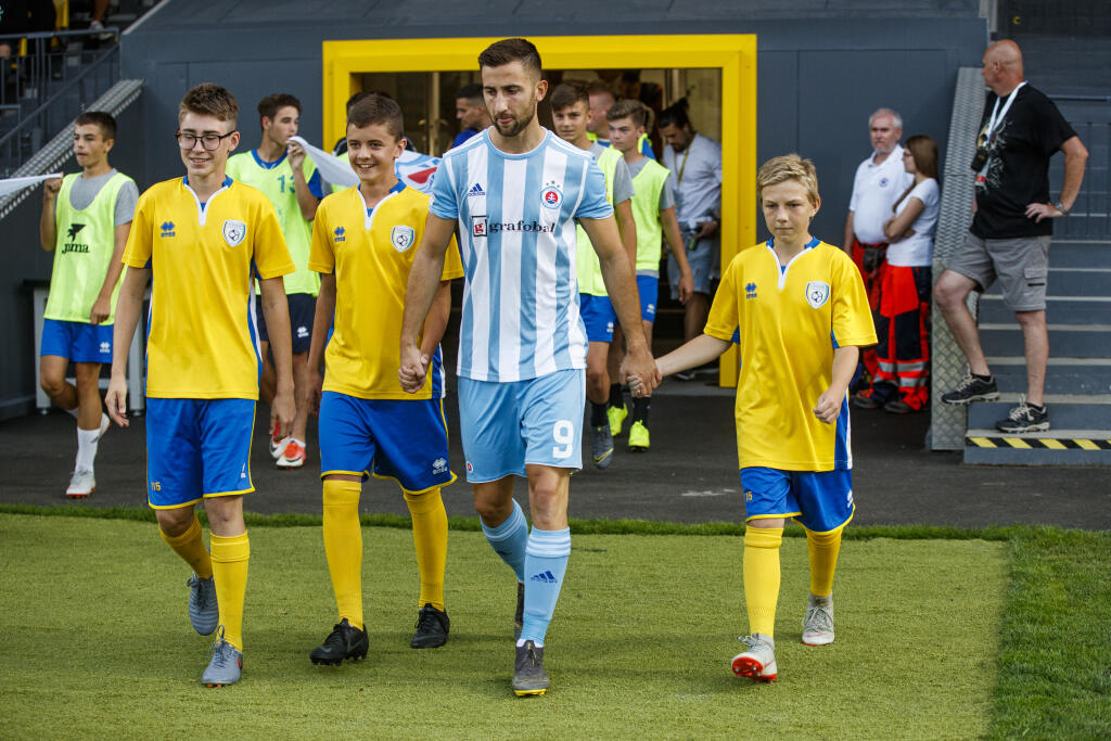 Na snímke Andraž Šporar počas zápasu 1.kola Fortuna Ligy medzi nováčikom FK Pohronie a úradujúcim majstrom ŠK Slovan Bratislava.