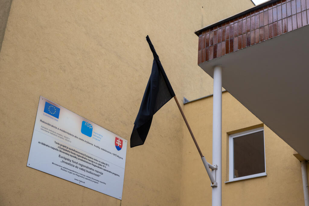 Na snímke je budova Strednej priemyselnej školy v Myjave kde študoval Kristián Karika.