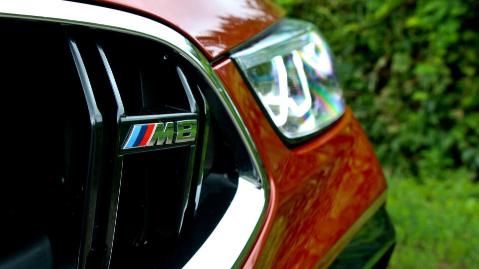 BMW M8 Cabrio.
