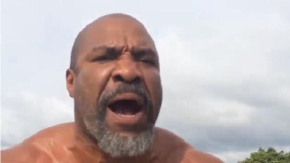 Shannon Briggs tentokrát prekročil všetky hranice.