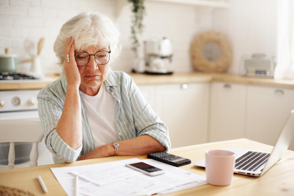 seniori dochodca