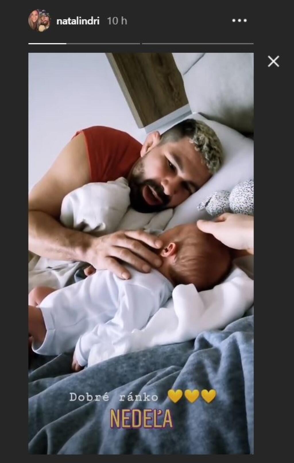 Végh sa spolu s manželkou Natáliou radi pochvália aj zábermi zo súkromia, v ktorom odhalia svoje bývanie a zákutia ich domu v Trnave.