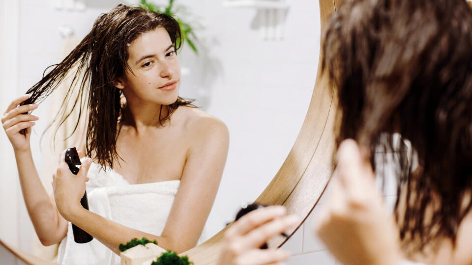 Hair,And,Body,Care.,Young,Happy,Woman,In,White,Towel