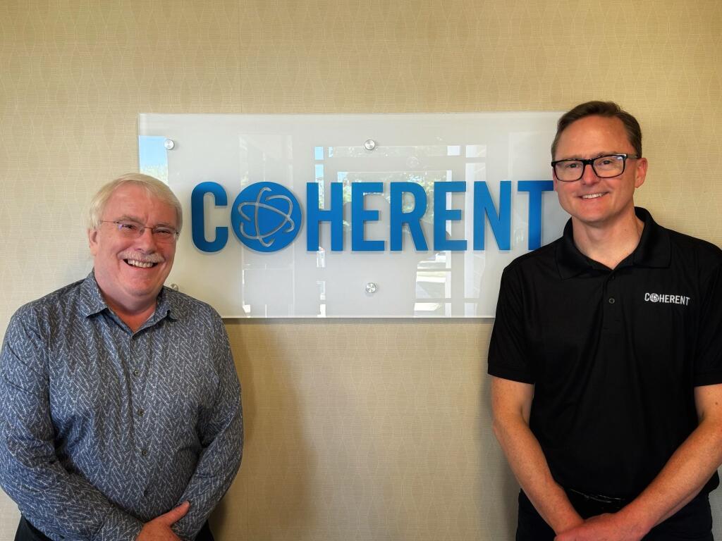 Jim Anderson z Coherent (vpravo).