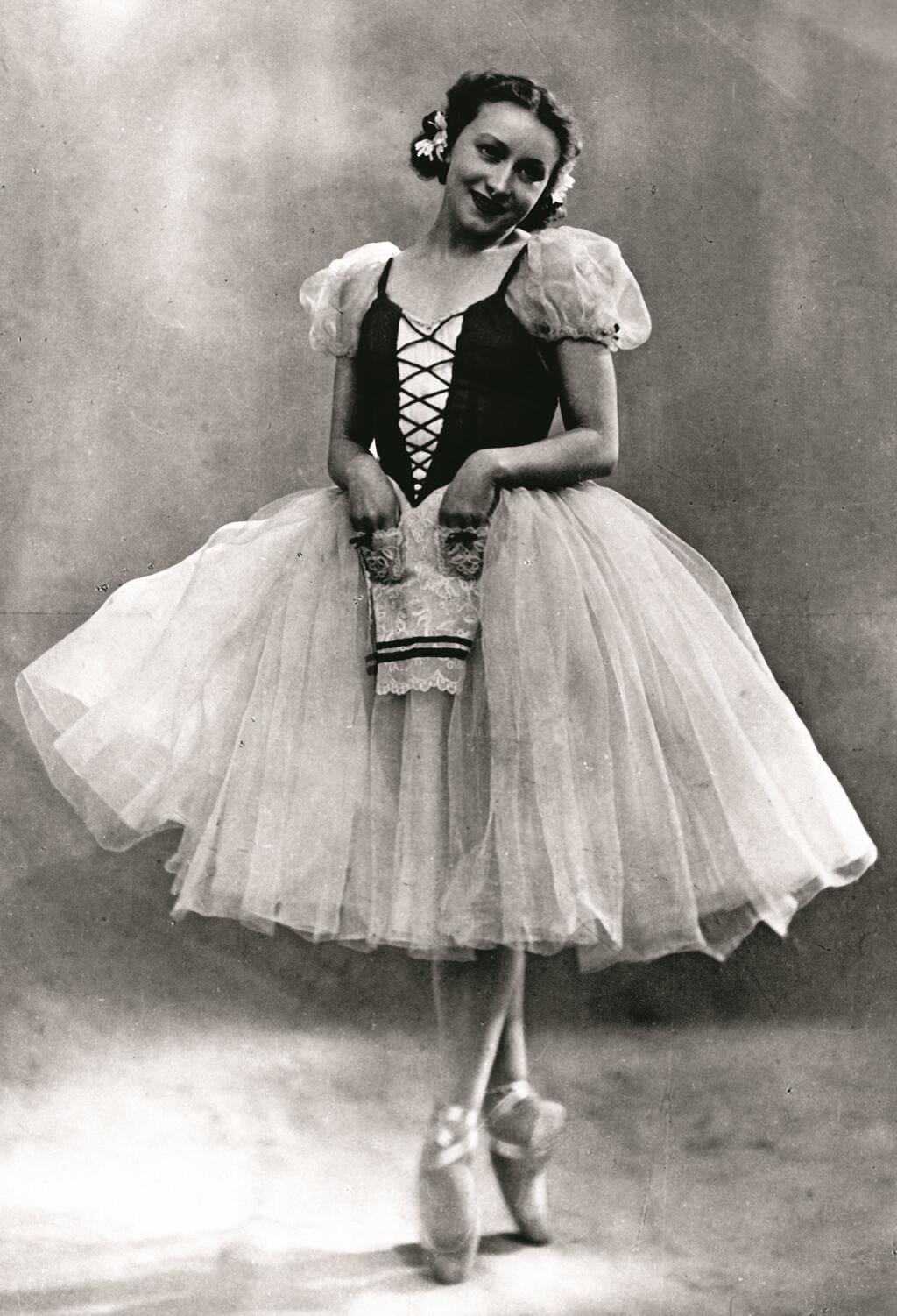 GALINA UĽANOVOVÁ