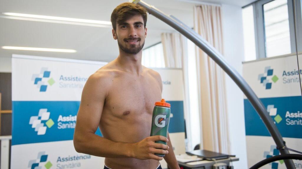 4. Stredopoliar Evertonu Andre Gomes nie je síce známe meno, ale ženám sa o ňom určite často sníva. Sex s ním si vie predstaviť 11,25% opýtaných.