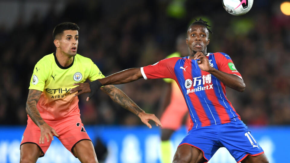 Futbalisti Manchestru City nezaváhali a vyhrali na pôde Crystal Palace 2:0.