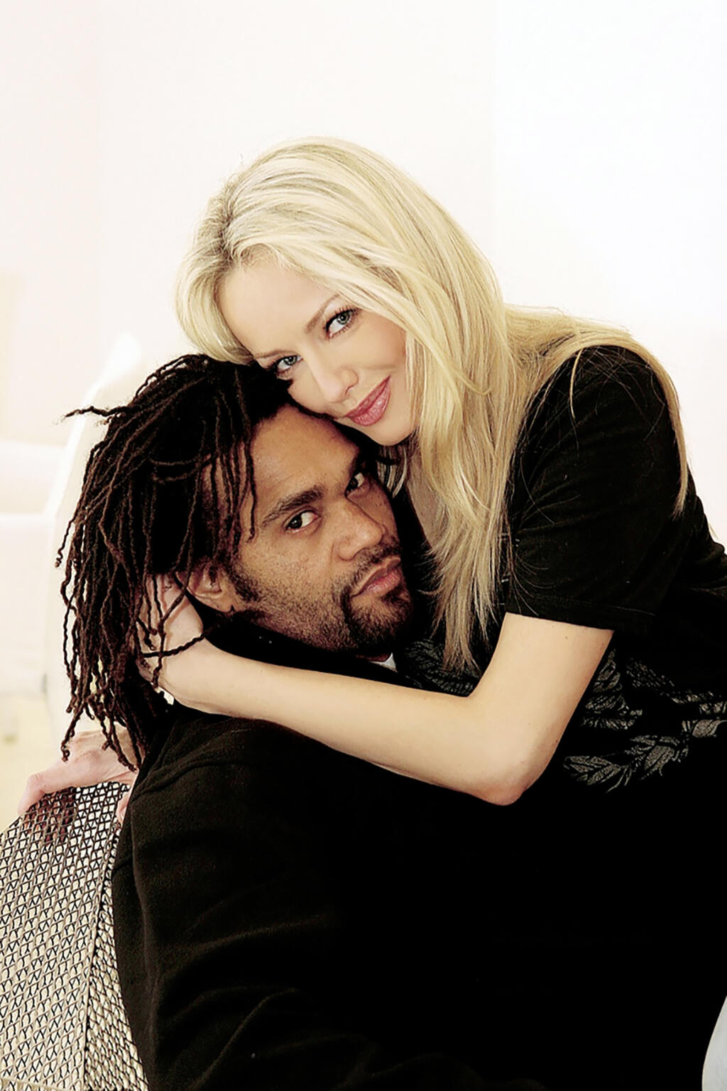 ADRIANA SKLENAŘÍKOVÁ & CHRISTIAN KAREMBEU