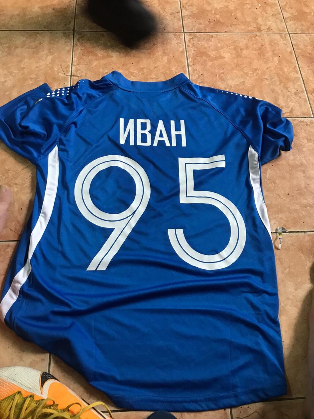 Ivan hráva v Breste s číslom 95.