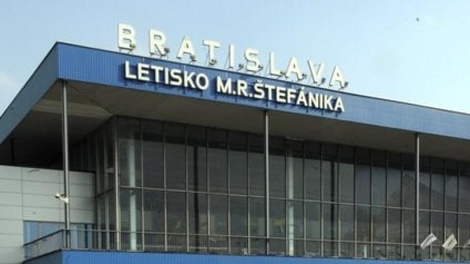 Letisko M.R. Štefánika.