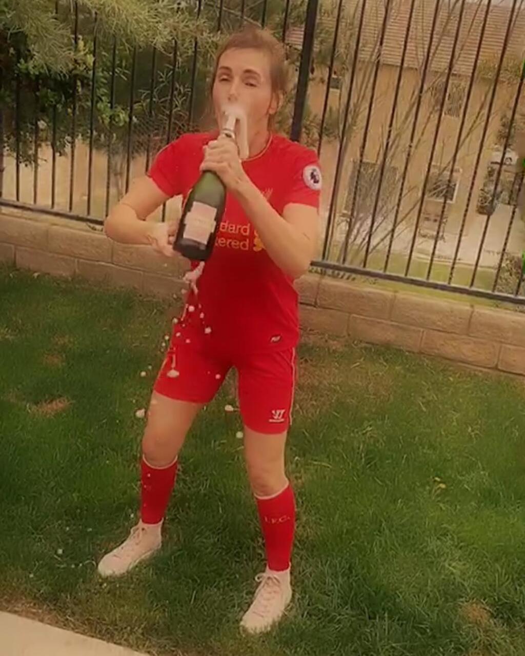 Tanya Tate sa radí medzi najznámejšie mená v pornobranži, ale aj medzi najznámejších fanúšikov Liverpoolu.