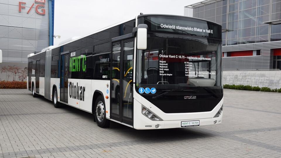 Otokar Kent C má dĺžku 18,75 metra