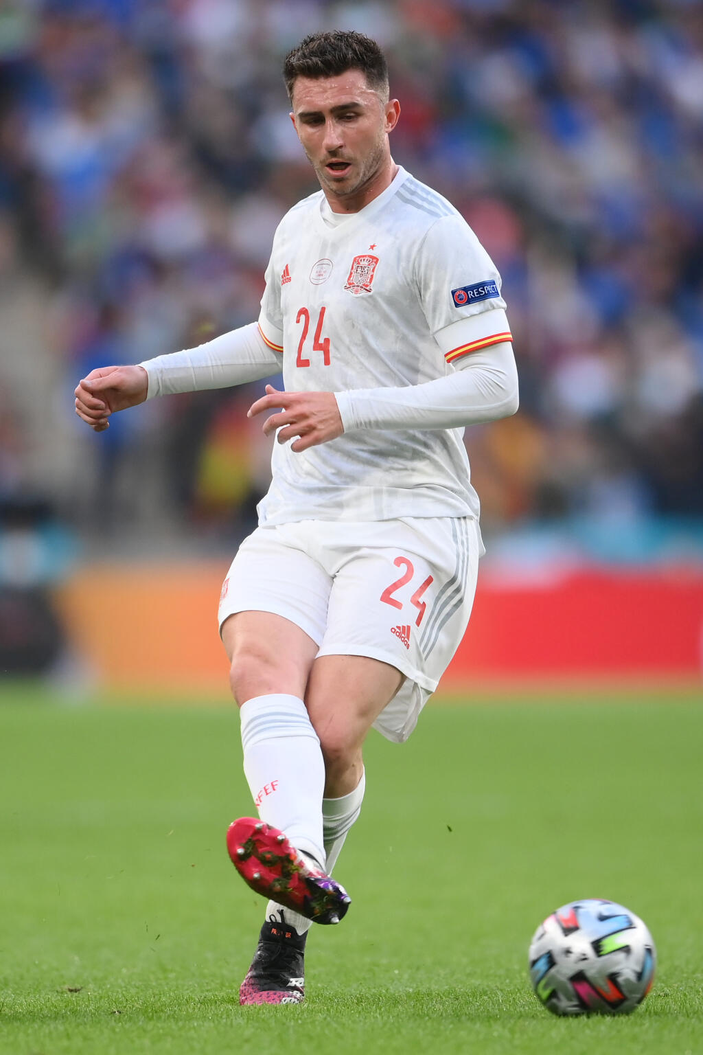 Španielsky obranca Aymeric Laporte sa narodil vo Francúzsku.
