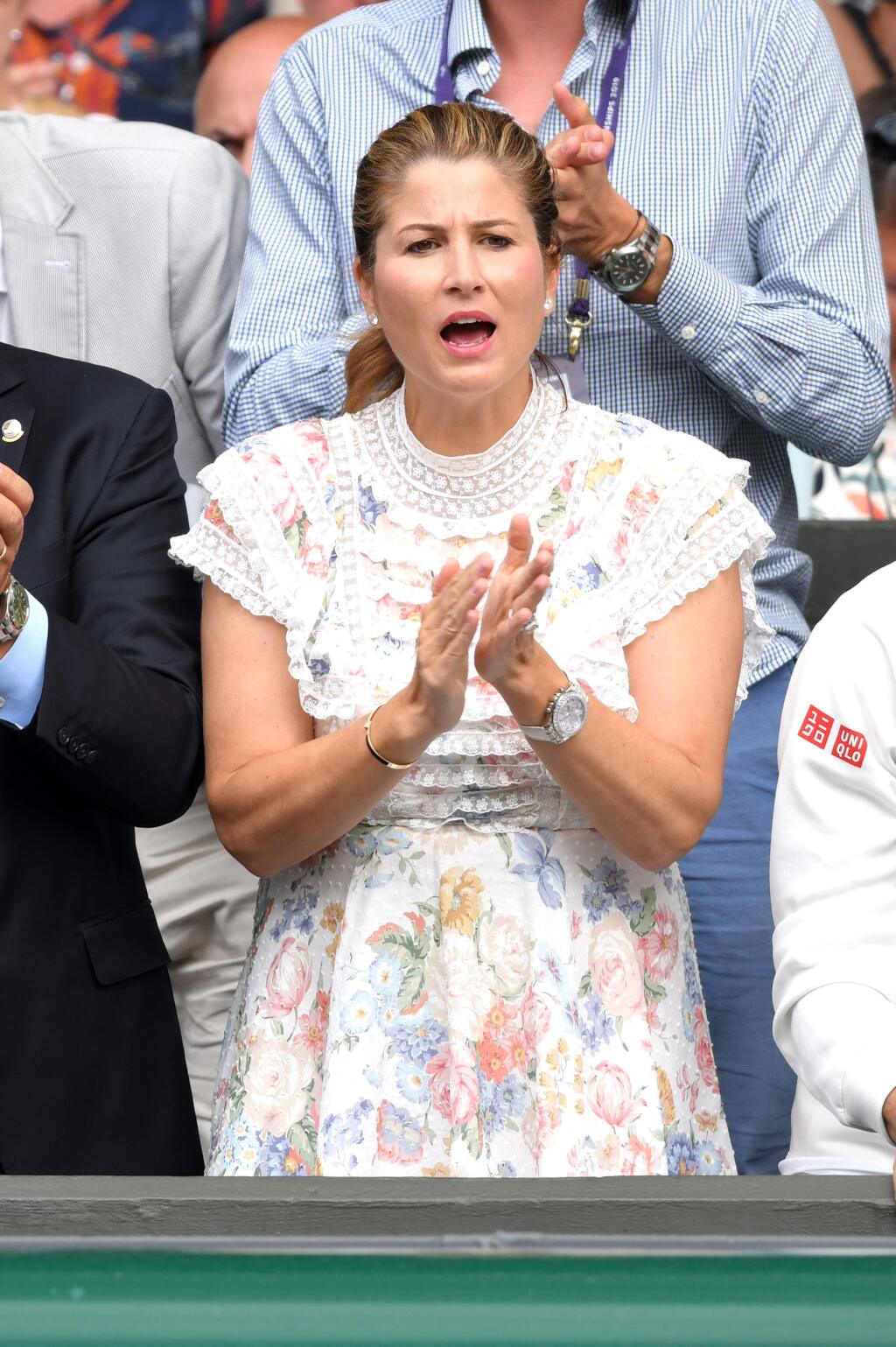 Mirka Federerová nechýbala na finále Wimbledonu. Fotografi z nej nespustili zrak a zaujala najmä outfitom.