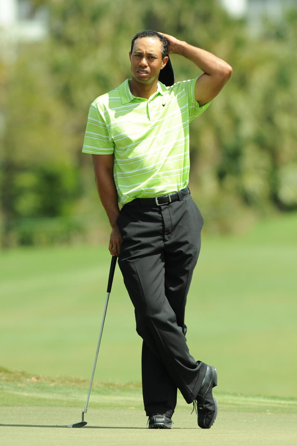 TURBOMÍŇAČ Tiger Woods počas kariéry zarobil viac než 1,5 miliardy dolárov. Nemalú časť už stihol rozhádzať.