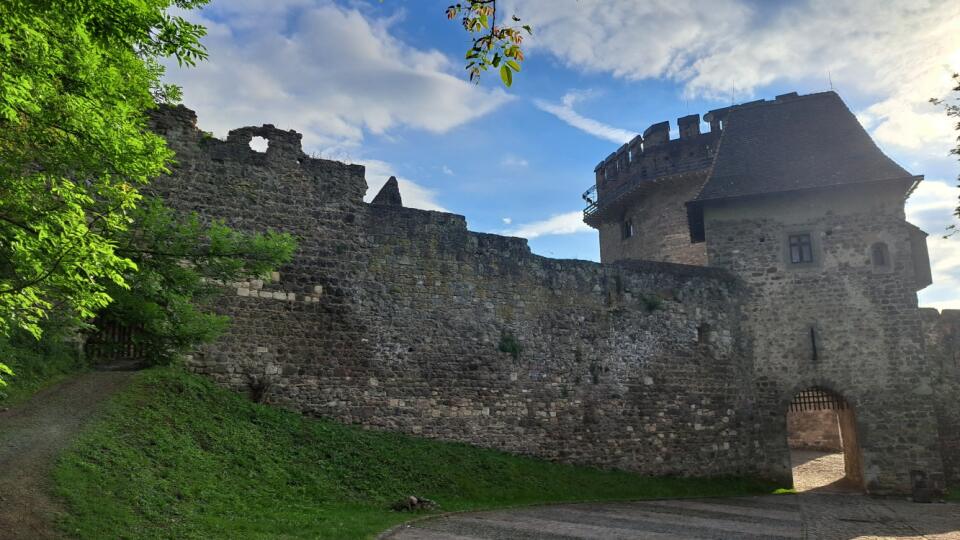 Legendárny starobylý hrad Visegrád.