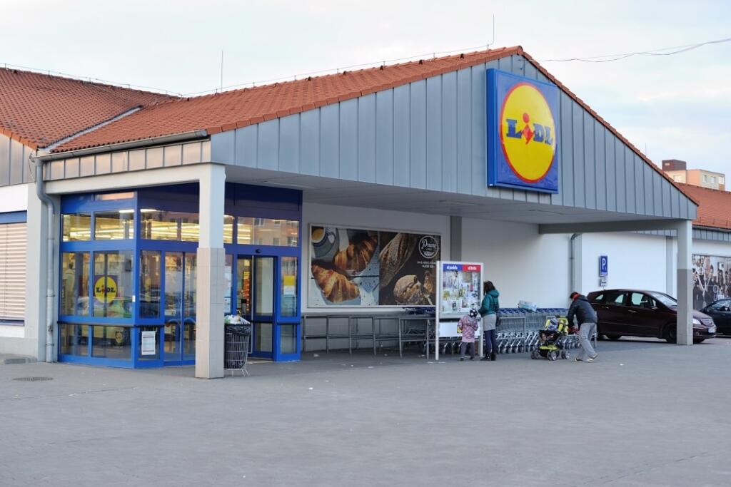 Lidl, predajňa v Bratislave