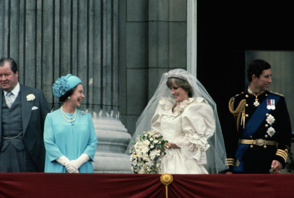 Manželstvo CHARLESA a princeznej DIANY sa skončilo rozvodom.