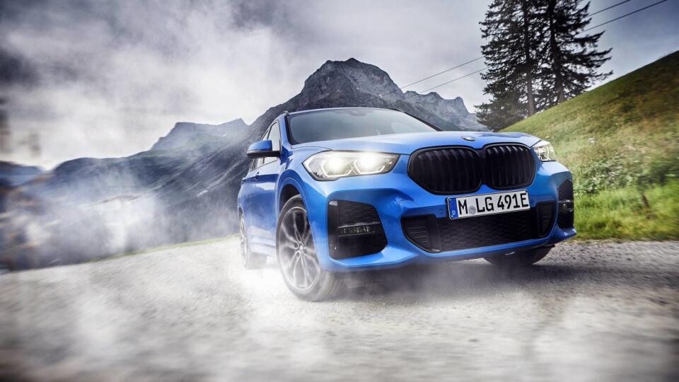 BMW X xDrive25e.